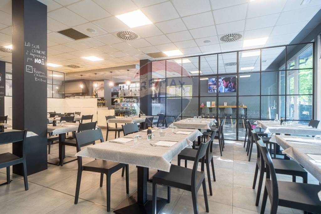 negozio in vendita a Gattatico