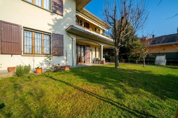 casa indipendente in vendita a Gattatico in zona Taneto