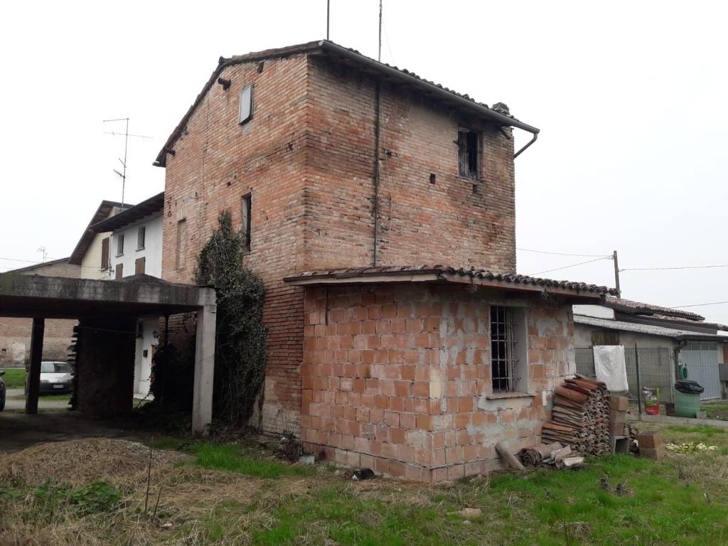 casa indipendente in vendita a Gattatico in zona Nocetolo