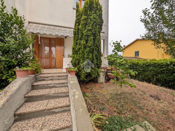 casa indipendente in vendita a Gattatico in zona Taneto