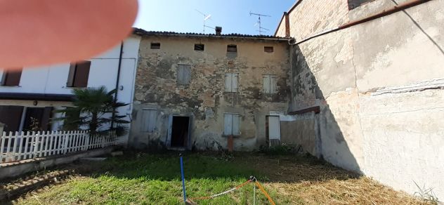 casa indipendente in vendita a Gattatico