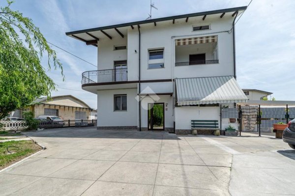 appartamento in vendita a Gattatico in zona Taneto