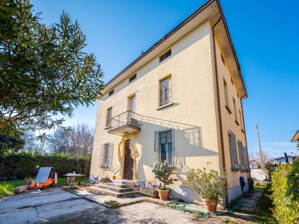 casa indipendente in vendita a Gattatico in zona Praticello