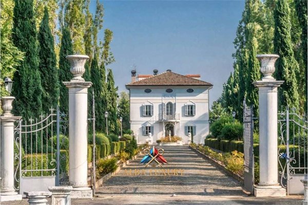 casa indipendente in vendita a Gattatico in zona Taneto