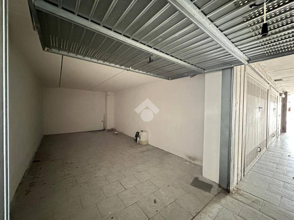 locale di sgombero in vendita a Gattatico in zona Praticello