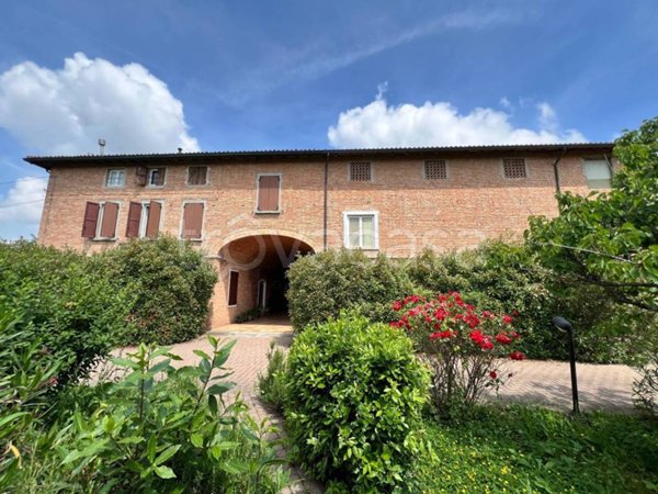 casa indipendente in vendita a Gattatico in zona Praticello