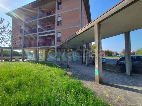 negozio in vendita a Gattatico in zona Taneto