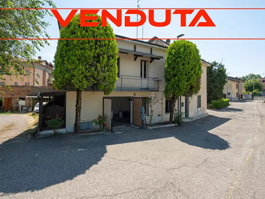 casa indipendente in vendita a Gattatico