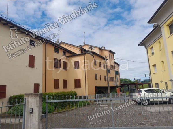bivano in vendita a Gattatico in zona Taneto