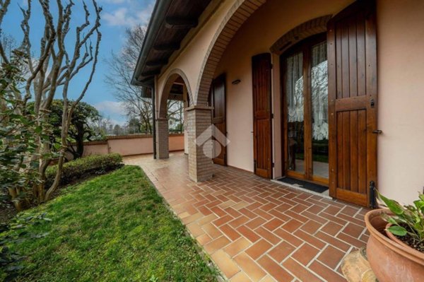 casa indipendente in vendita a Gattatico in zona Praticello