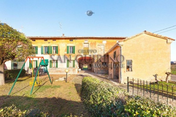 casa indipendente in vendita a Gualtieri