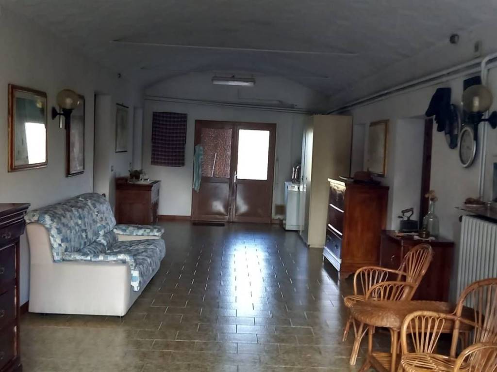 casa indipendente in vendita a Gualtieri