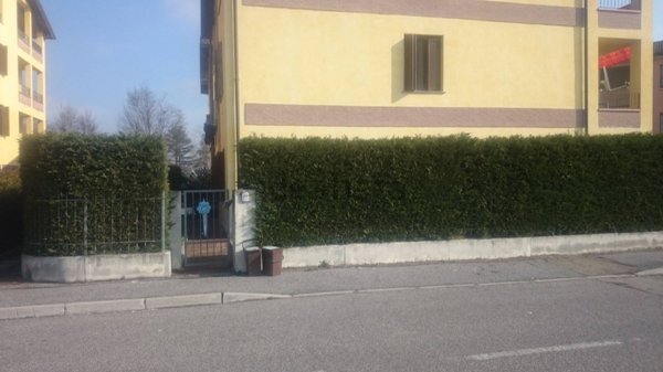 appartamento in vendita a Gualtieri in zona Santa Vittoria
