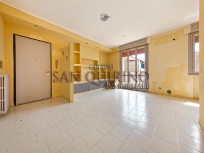 appartamento in vendita a Gualtieri in zona Santa Vittoria