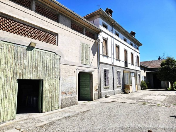 casa indipendente in vendita a Gualtieri
