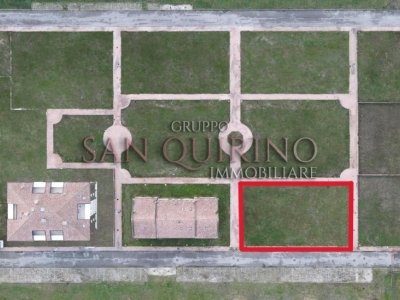 casa indipendente in vendita a Gualtieri