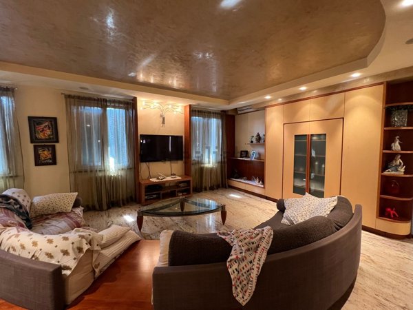 casa indipendente in vendita a Gualtieri