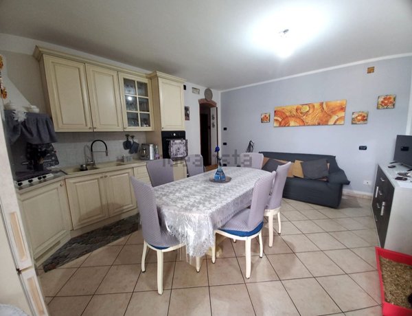 casa indipendente in vendita a Gualtieri