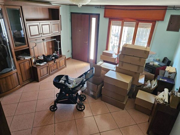 casa indipendente in vendita a Gualtieri