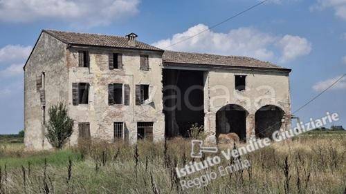 terreno agricolo in vendita a Gualtieri