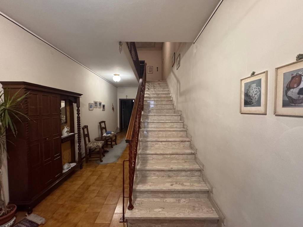 casa indipendente in vendita a Gualtieri