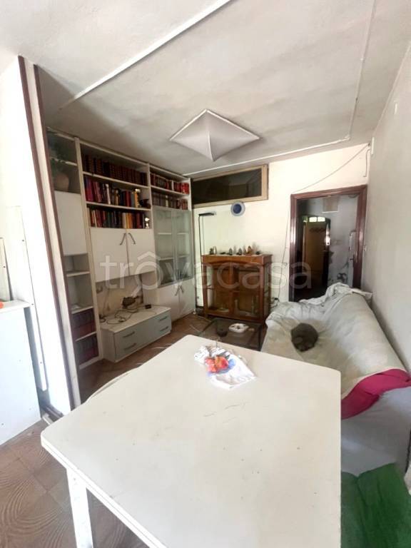 casa indipendente in vendita a Gualtieri in zona Santa Vittoria