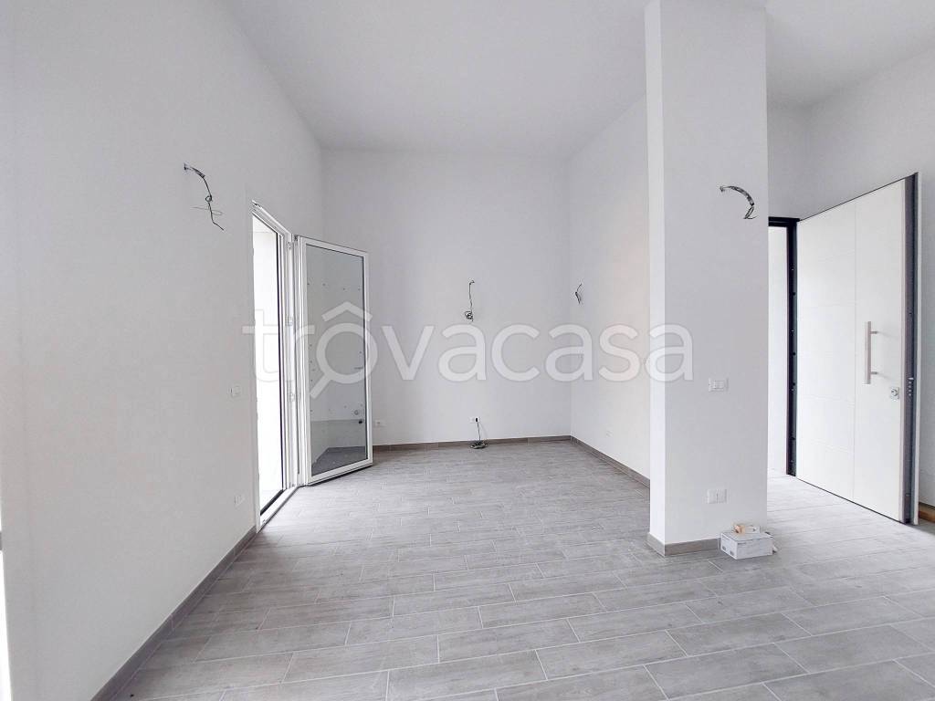 casa indipendente in vendita a Guastalla