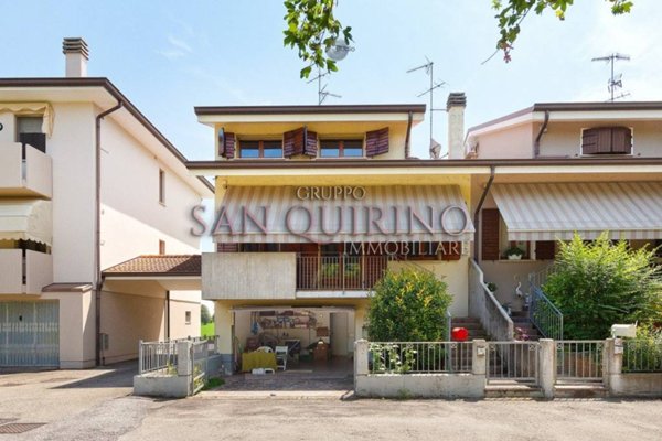 casa indipendente in vendita a Guastalla