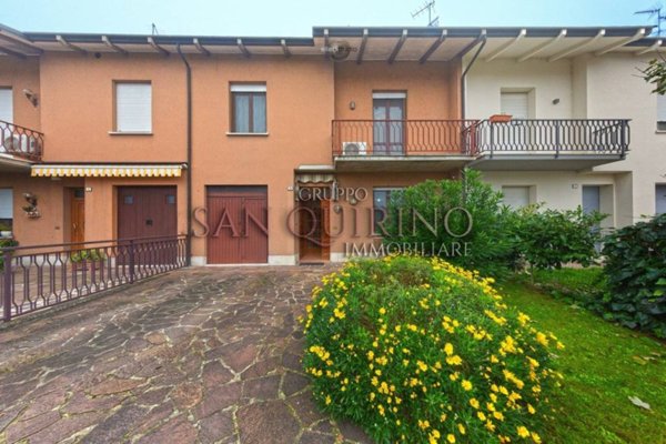 casa indipendente in vendita a Guastalla in zona San Giorgio