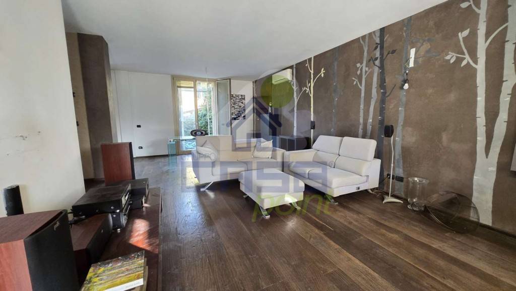 casa indipendente in vendita a Guastalla
