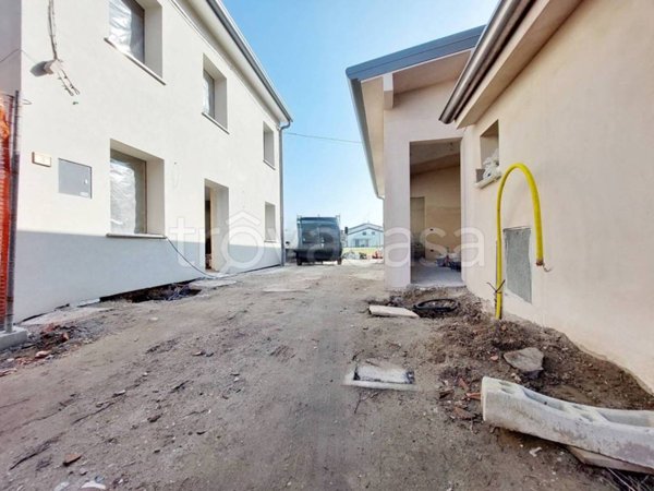 casa indipendente in vendita a Guastalla