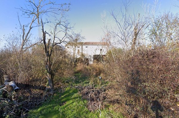 casale in vendita a Guastalla in zona San Martino