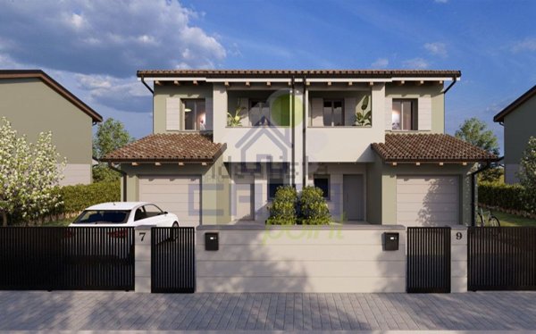 casa indipendente in vendita a Guastalla