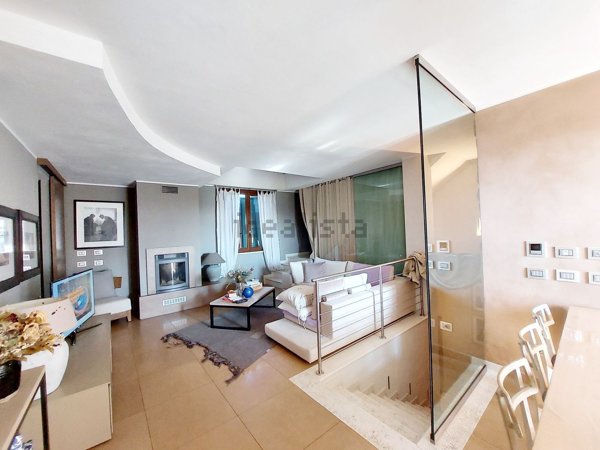 casa indipendente in vendita a Guastalla