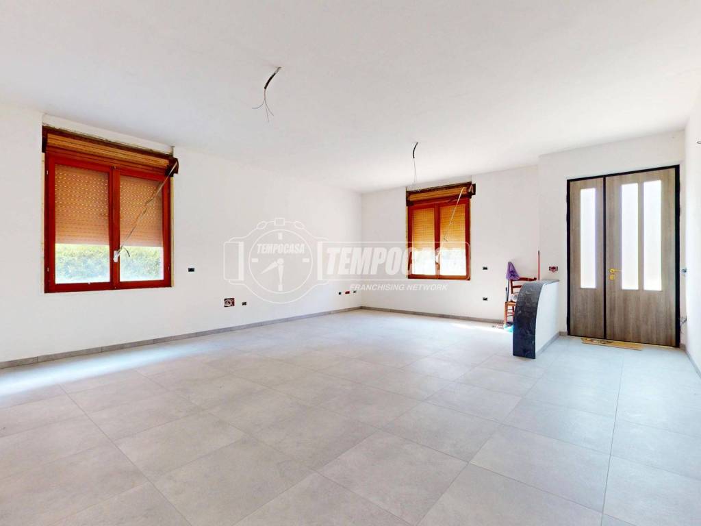 casa indipendente in vendita a Guastalla