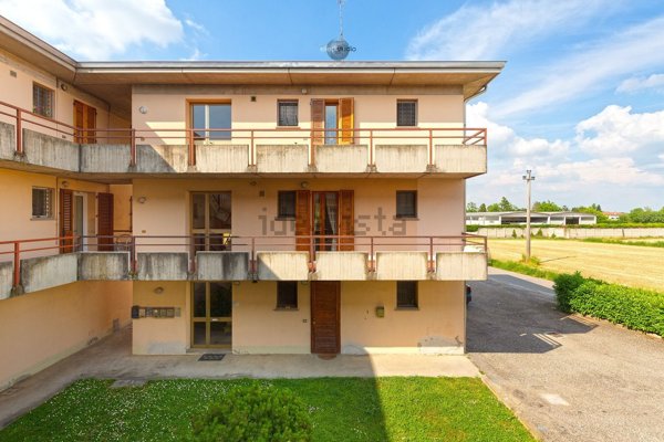 appartamento in vendita a Guastalla in zona San Girolamo