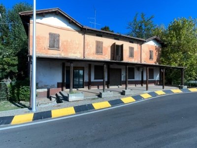 casa indipendente in vendita a Guastalla
