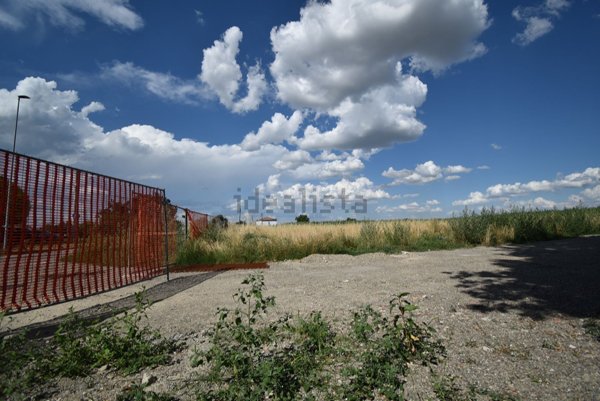 terreno edificabile in vendita a Guastalla