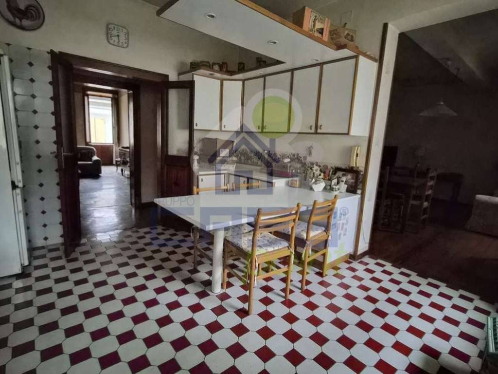 intera palazzina in vendita a Guastalla