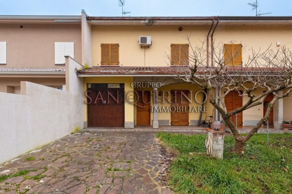 quadrivano in vendita a Guastalla