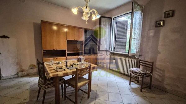 casa indipendente in vendita a Guastalla