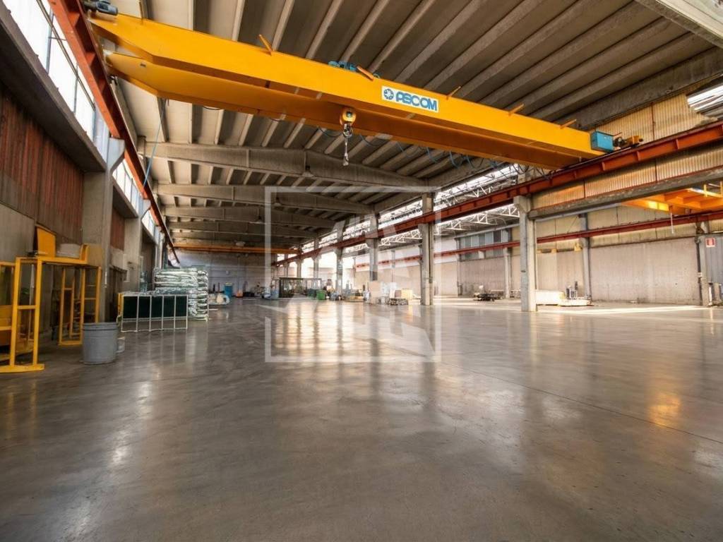 capannone in vendita a Guastalla