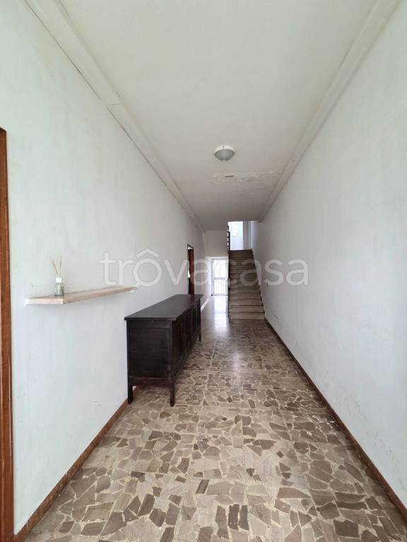 casa indipendente in vendita a Guastalla