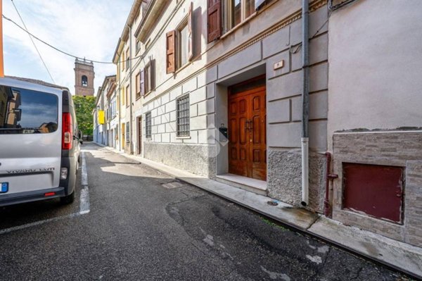 casa indipendente in vendita a Guastalla