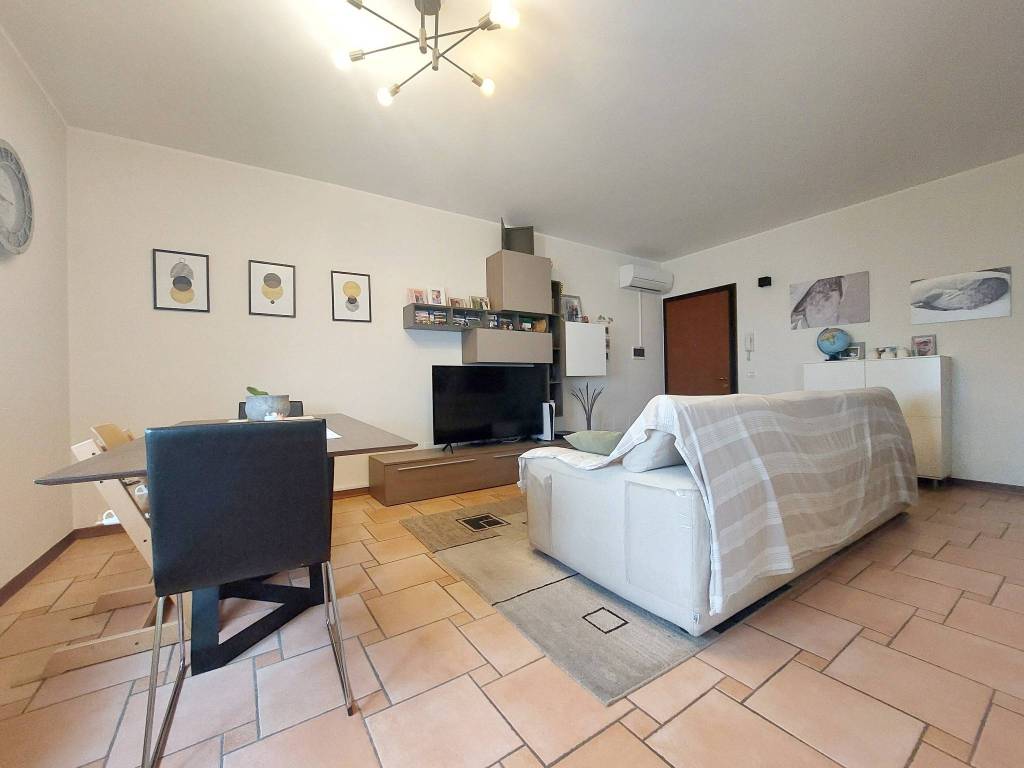 appartamento in vendita a Guastalla in zona Tagliata