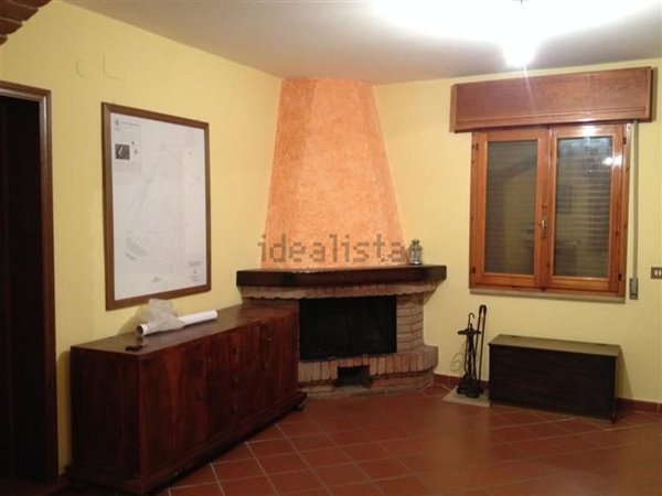 casa indipendente in vendita a Guastalla in zona San Rocco