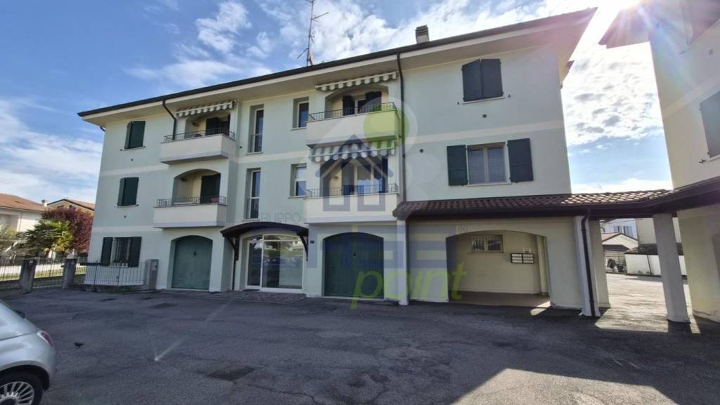 appartamento in vendita a Guastalla in zona San Martino