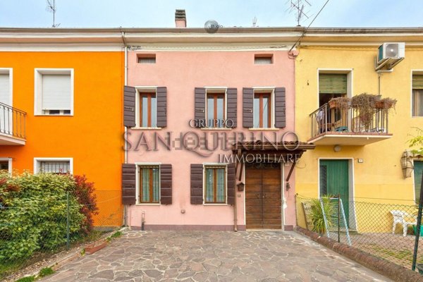 appartamento in vendita a Guastalla in zona San Giorgio