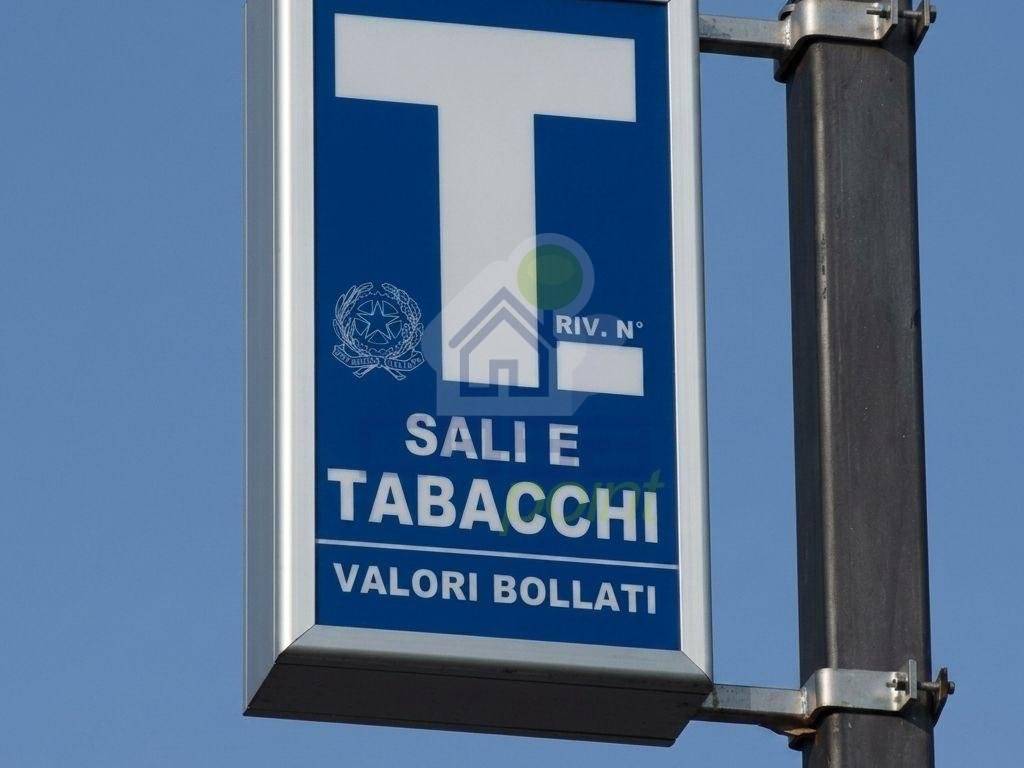 negozio in vendita a Guastalla