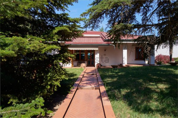 casa indipendente in vendita a Guastalla in zona Pieve